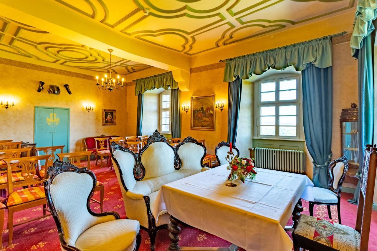 Hotel Burg Trendelburg Esterno foto