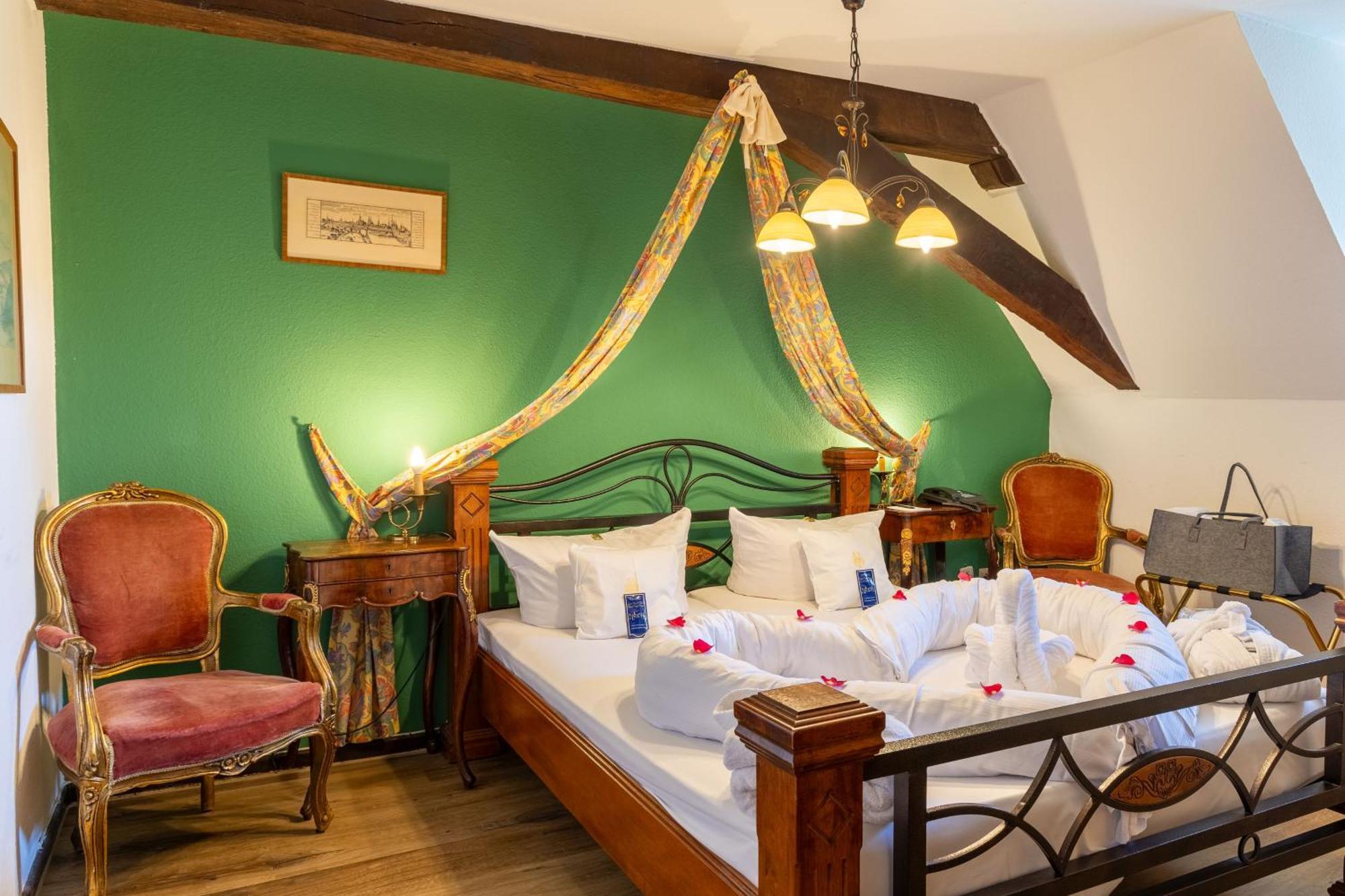 Hotel Burg Trendelburg Esterno foto